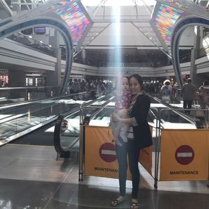 Meet your Posher, Hong dan